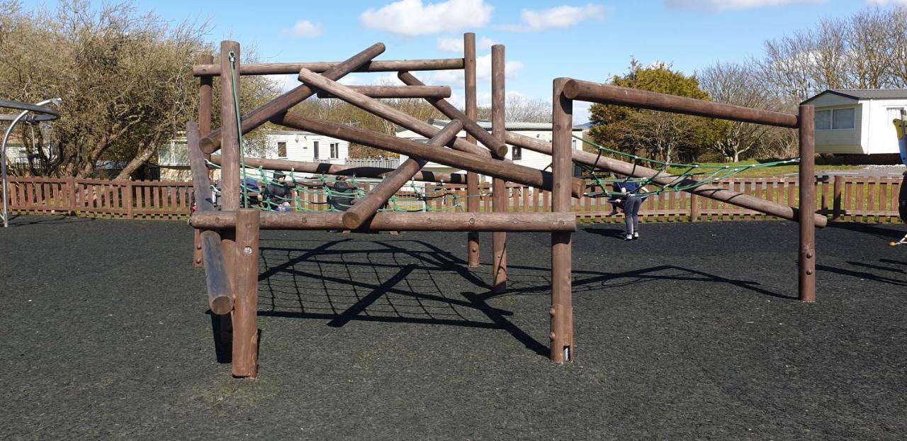 Port Haverigg Marina Village ミロム エクステリア 写真