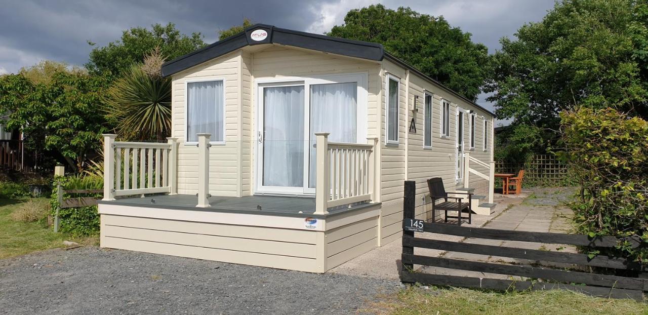 Port Haverigg Marina Village ミロム エクステリア 写真
